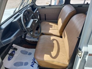 RENAULT R4