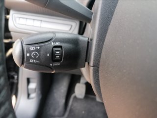 PEUGEOT 208 5p 1.2 puretech Allure 82cv